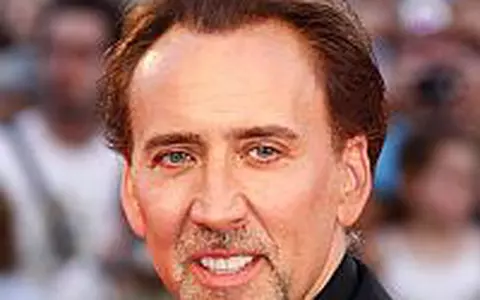 Nicolas Cage e tot mai aproape de faliment