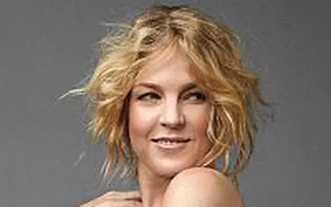 Diana Krall - Trandafiri albi si produse bio in culisele concertului de la Bucuresti