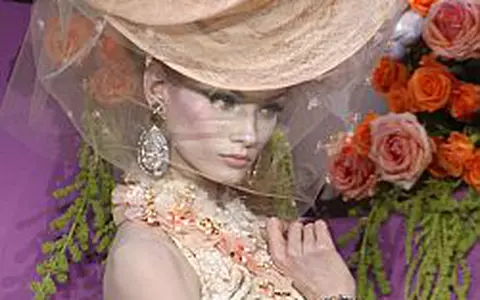 Dior - Colectia Haute Couture primavara-vara 2010
