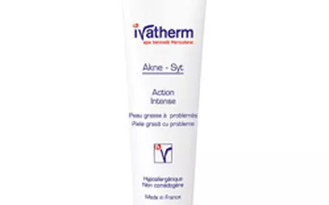 Akne-Syt de la Ivatherm - Pentru un ten fara probleme