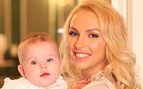 Andreea Spataru si Maria Sofia - Fetele bune ajung unde vor ele