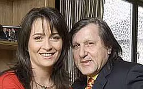 Ilie si Amalia Nastase au anuntat ca divorteaza