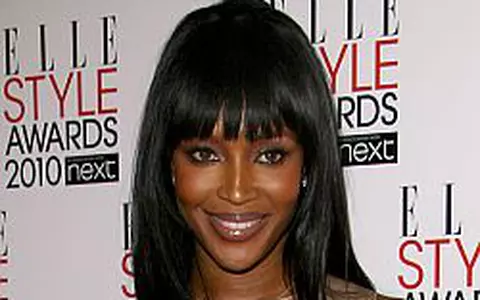 Naomi Campbell a lovit din nou