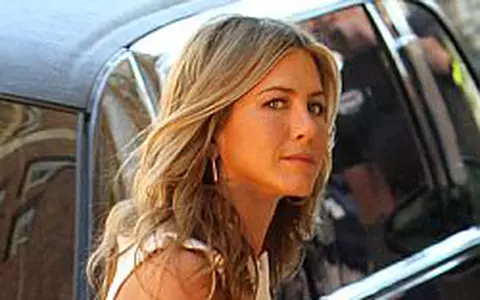 Jennifer Aniston tine dieta cu mancare de bebelusi