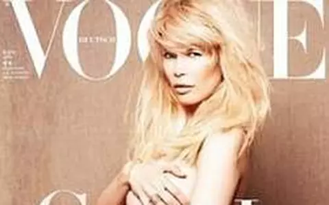 Insarcinata, Claudia Schiffer a pozat goala
