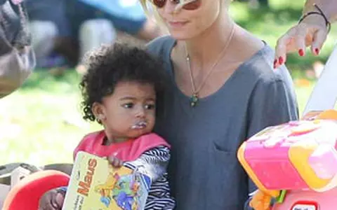 Heidi Klum, la picnic cu cei patru copii
