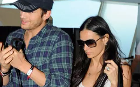 Demi Moore si Ashton Kutcher, in Israel pentru salvarea casniciei