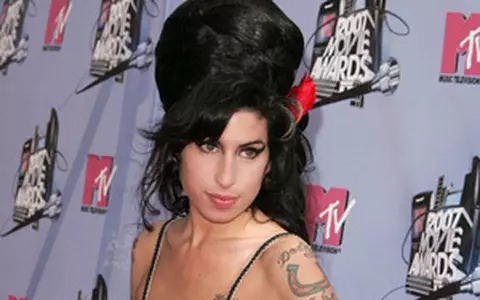 Amy Winehouse - Remember
