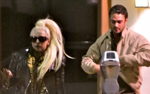 Lady Gaga se desparte de Taylor Kinney