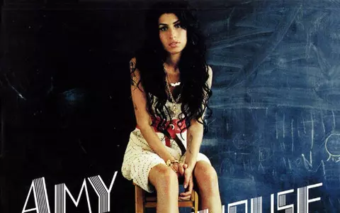 Un an de la decesul lui Amy Winehouse