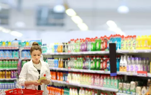 Detergenți de rufe casnici vs. detergenți profesionali: care sunt principalele diferențe? 