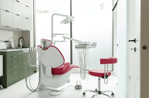 Ce s-a descoperit la autopsia fetiței de doi ani care a murit într-o clinică stomatologică din București