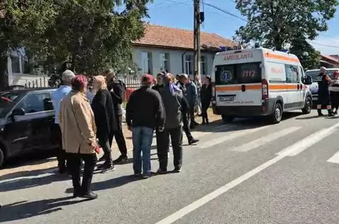 Un bărbat a murit într-o secție de votare, din Mehedinți, după ce i s-a făcut rău chiar în timp ce vota