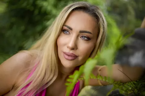 Câți bani câștigă ispitele la Insula Iubirii. Oana Monea a oferit detalii din culise: „Îți faci promovare, ești în vacanță. Poate pleci și cu un bărbat acasă”