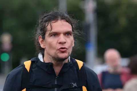 Tudor Chirilă, mesaj codificat despre „Justiția Capturată” în semifinala Vocea României: „Îmi pare rău că nu am avut un RECORDER”. Potrivit contractului, jurații nu au voie să facă referiri la acțiuni politice sau civice