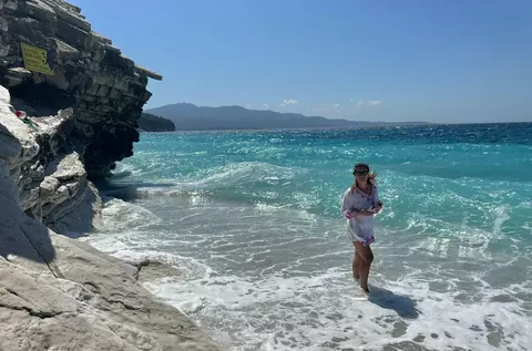Albania, surpriza Mediteranei: hoteluri atent selectate între plajele spectaculoase ale Rivierei Albaneze și farmecul autentic al Adriaticii
