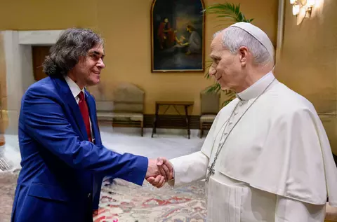 Mircea Cărtărescu s-a întâlnit cu Papa Leon al XIV-lea: „Un moment unic”, pe care n-aș fi crezut să-l trăiesc vreodată