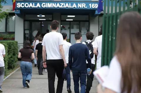 Subiectele la Matematică la Evaluarea Națională 2026. Ce a picat la a doua probă a examenelor pentru clasa a 8-a