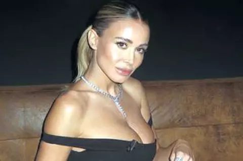 A prezentat derby-ul fără sutien și a stârnit o avalanșă de reacții: „Ar trebui să intri în patrimoniul UNESCO”