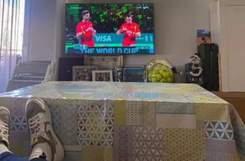 Detaliul din living prin care și-a lăsat mască fanii: „Să ai 50 de milioane în bancă, dar sufrageria ta să arate precum cea din casa bunicilor”