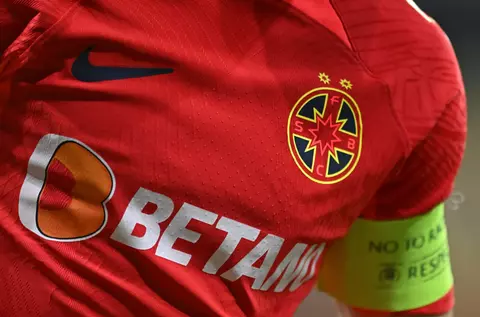 Surpriză! Cu cine a semnat atacantul care trebuia să revină la FCSB