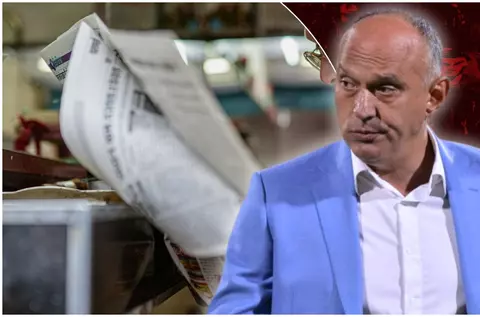 Prima apariție în presă a lui Florin Prunea, la doar 10 ani, când juca atacant pentru Dinamo. Cum a ajuns să fie portar