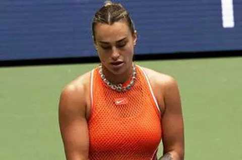 „Bling Bling” Aryna Sabalenka » Liderul mondial WTA joacă la US Open cu un accesoriu care valorează o avere