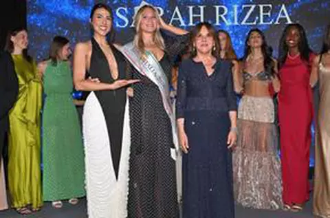 Sarah Rizea, înotătoarea cu părinți români, aleasă Miss Italia 2026! » „Tatăl meu, Marian, e tâmplar”