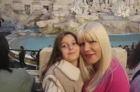Elena Udrea, în vacanță la Roma împreună cu fiica ei: "Dorința mea cea mai mare a fost ascultată și împlinită de Dumnezeu"