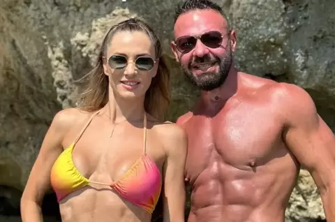 Cornel Păsat susține că nu a fost niciodată agresiv cu soția lui, însă ea l-a lovit: "Mai dă și femeia la nervi. Până și Macron și-a luat-o"