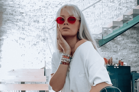 A murit Lauren Bennett, solista din spatele hitului "Party Rock Anthem". Avea 37 de ani și era mama unei fetițe de 3 ani