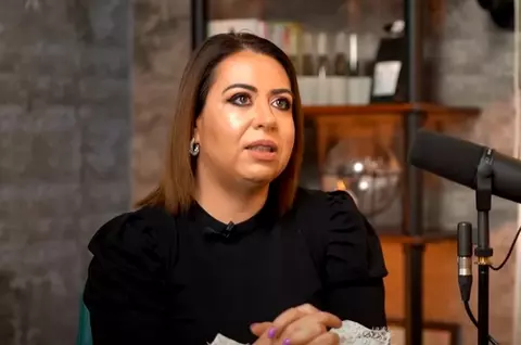 Oana Roman susține că a fost amenințată cu moartea și că persoane necunoscute i-au filmat casa. A apelat la Poliție: „Jigniri, blesteme. M-au călcat în picioare!”