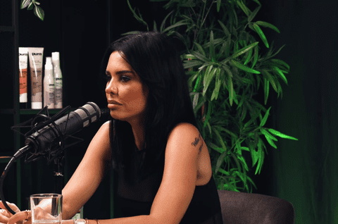 Andreea Popescu, urmărită și amenințată cu moartea de un bărbat. Prin ce trece de 10 ani: „M-a urmărit la bloc, la evenimente. L-au trimis la Obregia!”