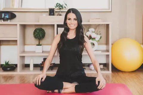 Căutăm vedeta cu dimensiunile 90-60-90: Astăzi, Anca Serea