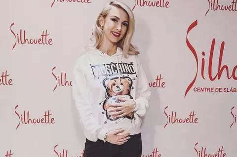 Andreea Bălan s-a îngrășat 9 kilograme în timpul sarcinii. Cât cântărește bebelușul: ”Eram sub medie”