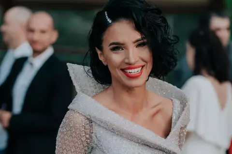 Câți bani aruncă Adelina Pestrițu lunar pe haine. După ce a venit Zenaida pe lume, ”porția” s-a redus