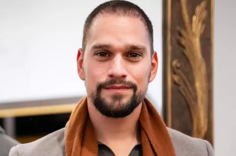 Vlad Gherman alege, de Crăciun, ceasurile HUAWEI pentru el și tatăl lui. „Îmbină eleganța cu tehnologia de ultimă generație pe care orice smartwatch ar trebui să o aibă”