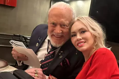 Anca Faur, soția astronautului Buzz Aldrin, a murit la 66 de ani: "Ea a adus bucurie în tot ceea ce am făcut împreună. Îmi va lipsi enorm"