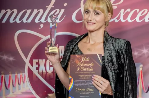 Cum îl descrie Camelia Potec pe David Popovici și ce apreciază cel mai mult la el: ”Este un brand de țară. Un copil care a făcut și face totul pentru sportul pe care îl iubește” / EXCLUSV