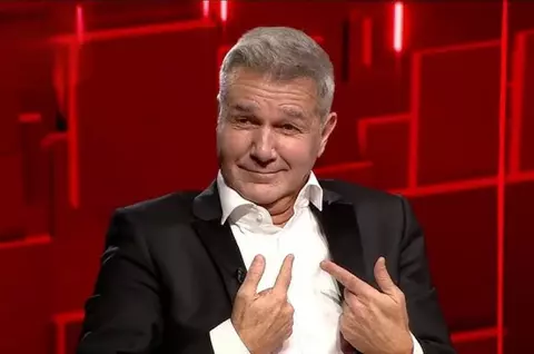 Dan Bittman, surprins cu o brunetă super sexy. Primele declarații despre ea: "Este foarte frumoasă, este meritul ei"