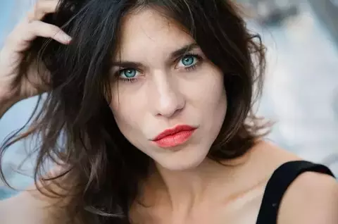 Ce rol important a refuzat Ana Ularu și care e cel mai mare regret al ei pe plan profesional: "Era un personaj principal, eram mai mică și m-a speriat ideea de a juca un singur rol atâta vreme" / EXCLUSIV