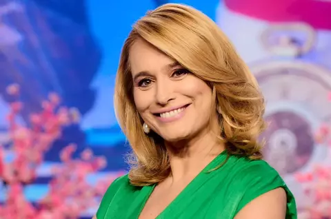 Ce ascunde Andreea Esca în fața camerelor. Detaliul pe care nimeni nu l-a observat de 30 de ani: „Mi-a spus să fiu atentă cum să îmi pună lumina, să nu se vadă acest lucru”