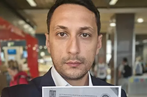 Cine este Vlad Gheorghe. E jurist, a depus plângere penală împotriva lui Marcel Ciolacu și candidează la Primăria Capitalei: „Vreau să desființez sectoarele și județul Ilfov”