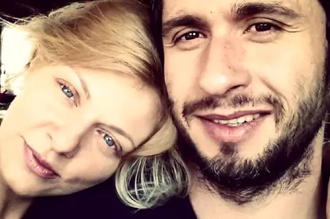 Povestea de dragoste dintre Dana Nălbaru și Dragoș Bucur. S-au căsătorit la 5 zile de când s-au cunoscut pe stradă, acum 21 de ani: "Cred în suflete-pereche"