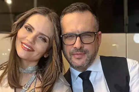 Mădălin Ionescu și Cristina Șișcanu, criticați după ce s-au pozat împreună în dormitor: "Este puțin jenant pentru o femeie să își posteze o poză în poziția respectivă"