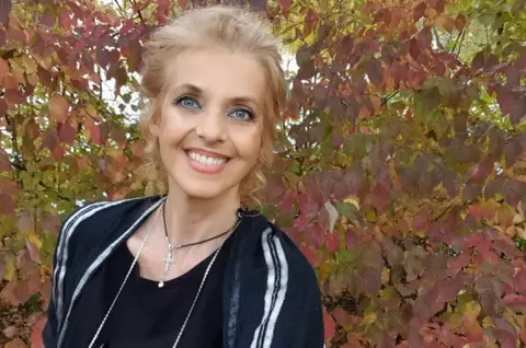 Cum arăta Bianca Brad, în 1990, când a fost aleasă Miss Prințesa Frumuseții: "Am ieșit pe scenă fără lenjerie intimă. Puteam să rămân foarte ușor în fundul gol!"