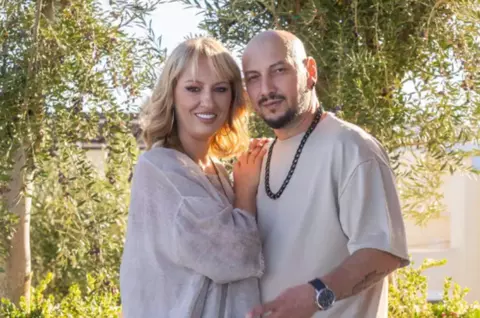 Cătălina, soția lui Nick NND, obișnuia să îl amenințe zilnic cu divorțul. Ce probleme aveau și de ce și-a schimbat atitudinea: „M-am speriat foarte tare!”