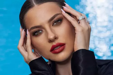 Lidia Buble, despre bullying-ul la care a fost supusă: "M-am izbit de tot felul de comentarii legate de nas, kilograme. Eu cred că exact aceste diferențe ne fac unici și frumoși". Ce dietă ține acum / EXCLUSIV