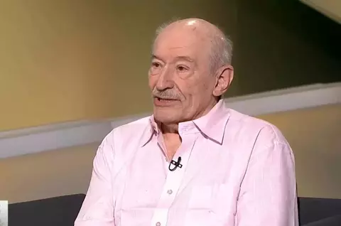 Victor Rebengiuc, amenințat cu moartea: "Băgăm toporul în capetele alea seci" / Ce s-a întâmplat cu suspecții după ce polițiștii au făcut percheziții în locuințele lor