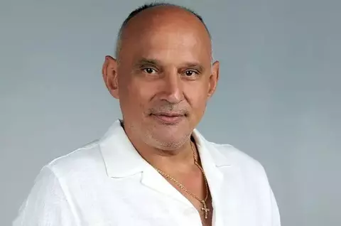 Ce spune Florin Prunea despre povestea de dragoste pe care o trăiește alături de Lăcrămioara, la 57 de ani: "Nu sunt un om foarte romantic. Mai degrabă consider că fericirea stă în lucrurile mărunte" / EXCLUSIV